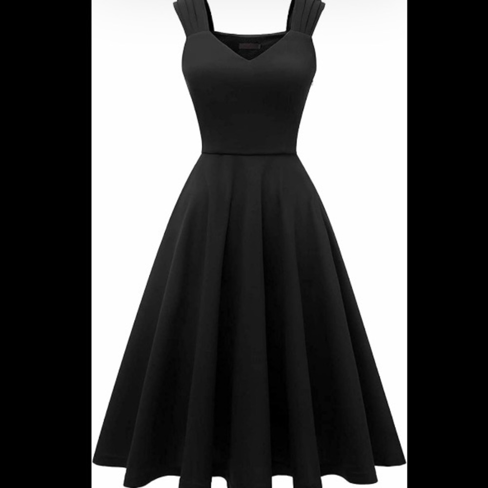 NWT black swishy swing dress sz medium